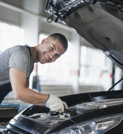 Автосервис как золотая жила: превращаем страхи клиентов в вашу прибыль с помощью автоподбора